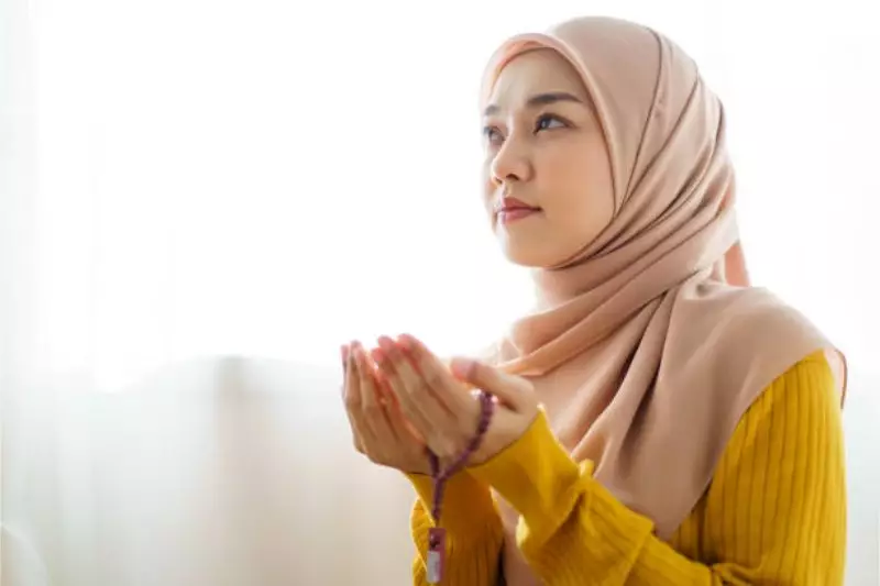 Niat Sholat Qobliyah Subuh & Tata Cara